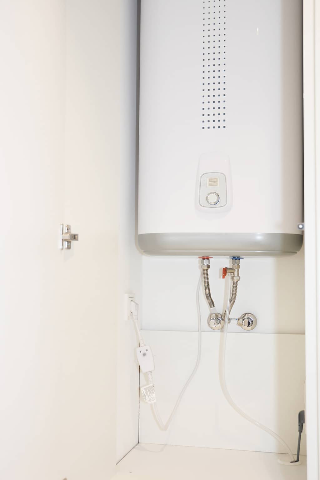 5-Benefits-Of-Tankless-Water-Heaters-_-Irving,-TX