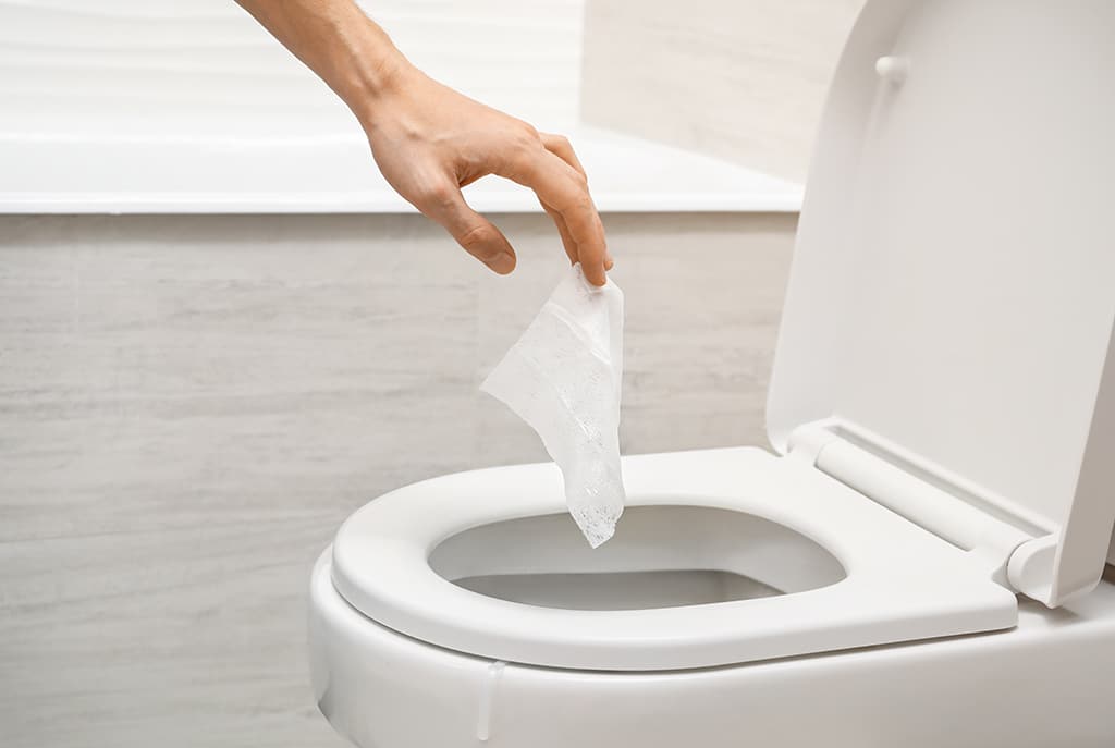 Drain-Cleaning--3-Top-Causes-Of-Drain-Clogs-_-Irving,-TX