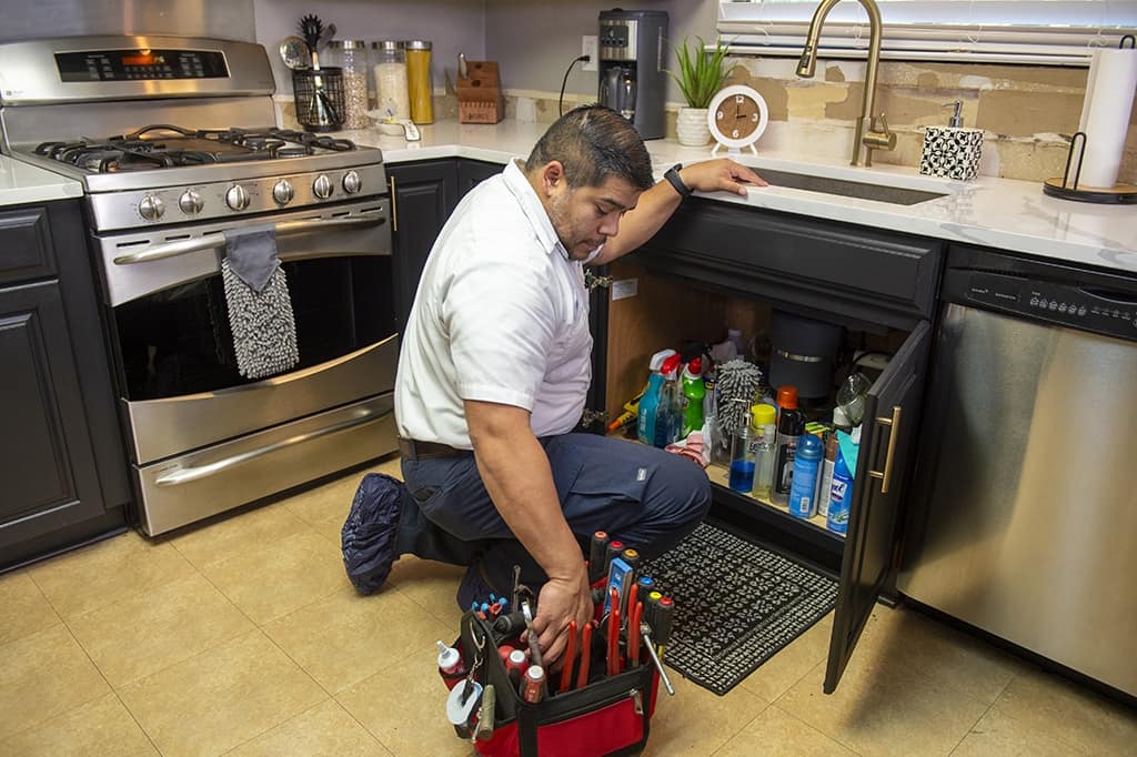 Plumbing-Repair--bluefrog-Plumbing-+-Drain-Of-North-Dallas-Hops-To-The-Rescue-_-Denton,-TX