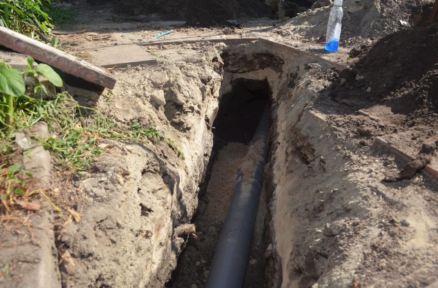 Sewer line repair - BlueFrog Plumbing + Drain of North Dallas