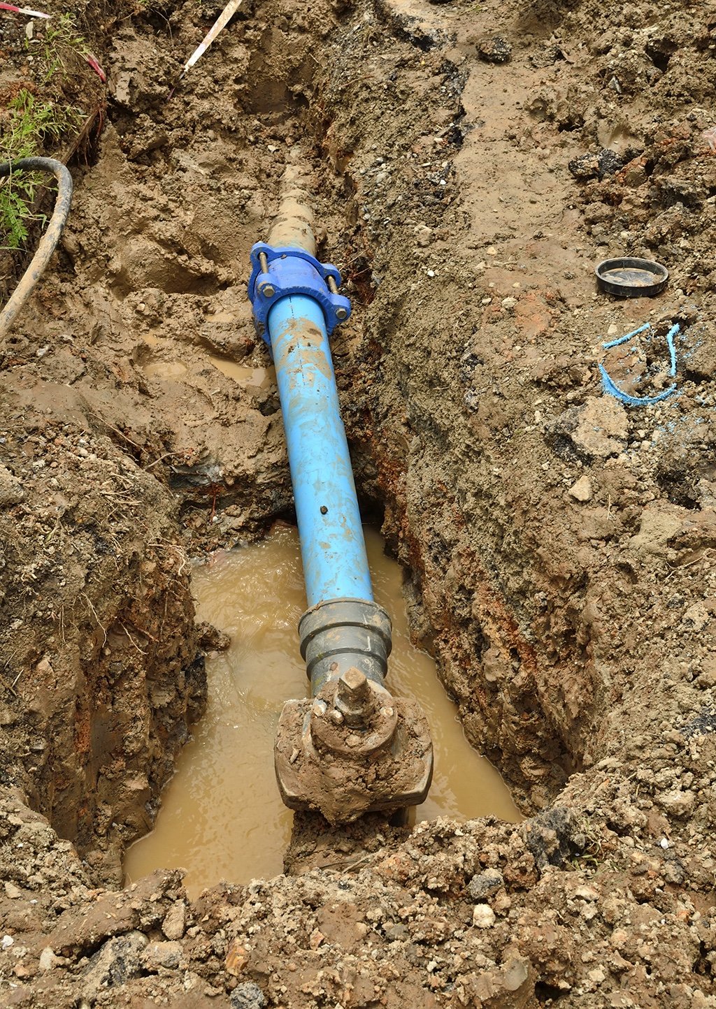 7 Signs You Need Water Line Repair Service | Carrollton, TX