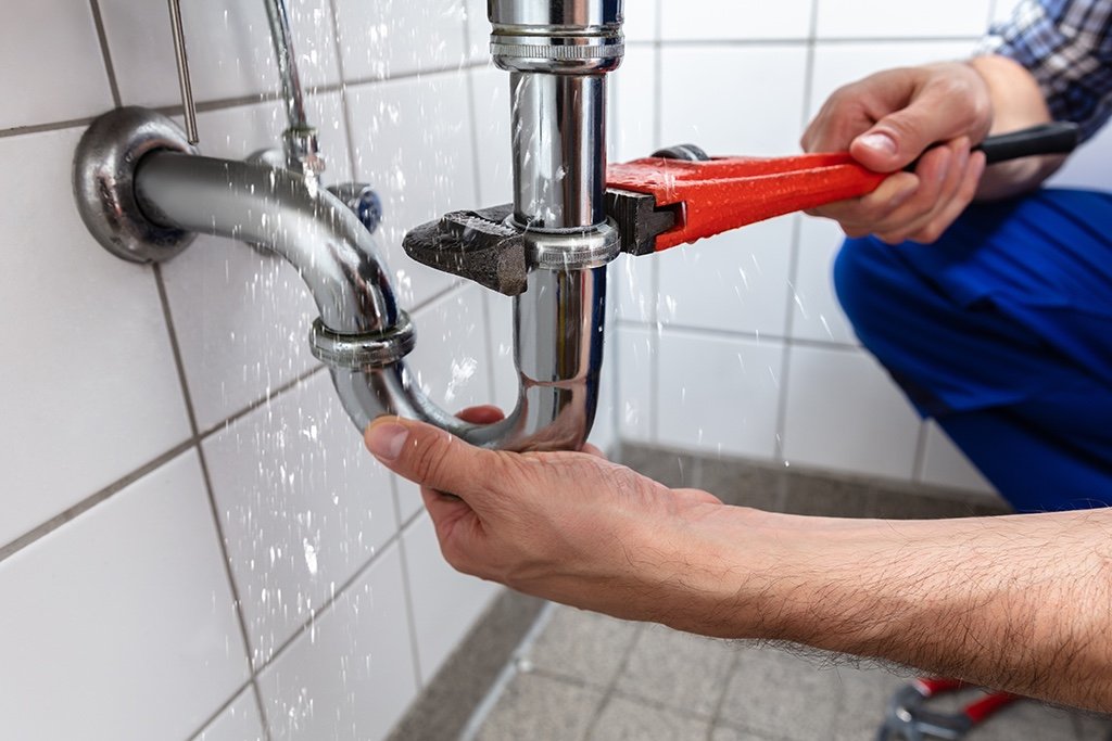 When Is a Plumbing Problem an Emergency? | Tips from Your Carrollton, TX Emergency Plumber
