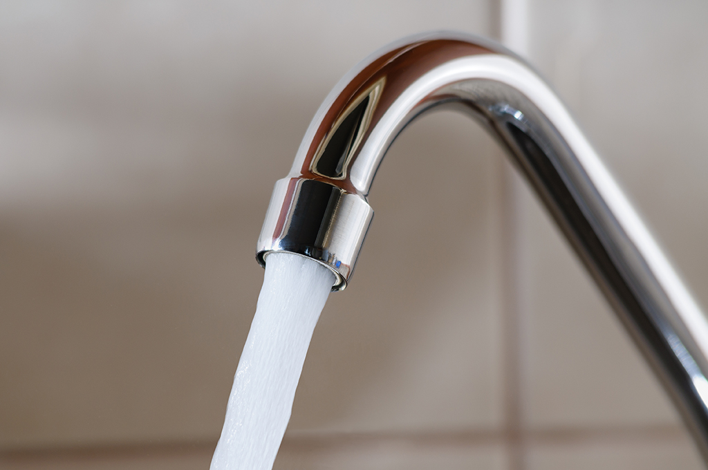 Your Plumbing Service Can Help If Your Water Pressure Feels Too High | Carrollton, TX