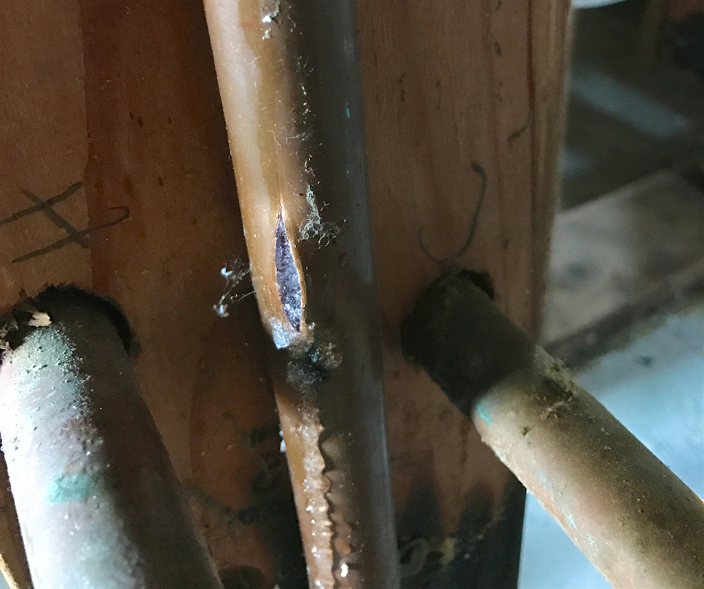 Signs Of Frozen Pipes And How A Nearby Plumber Can Help | Denton, TX