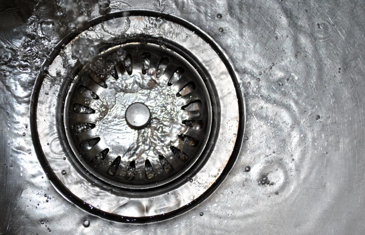 What to Do About Clogged Drains in North Dallas