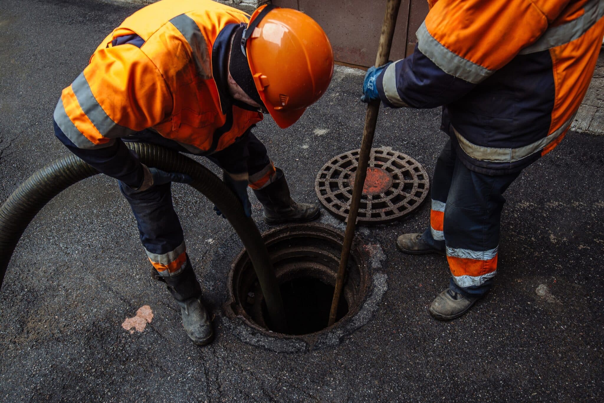 Sewer line cleaning, Sewer Backups.