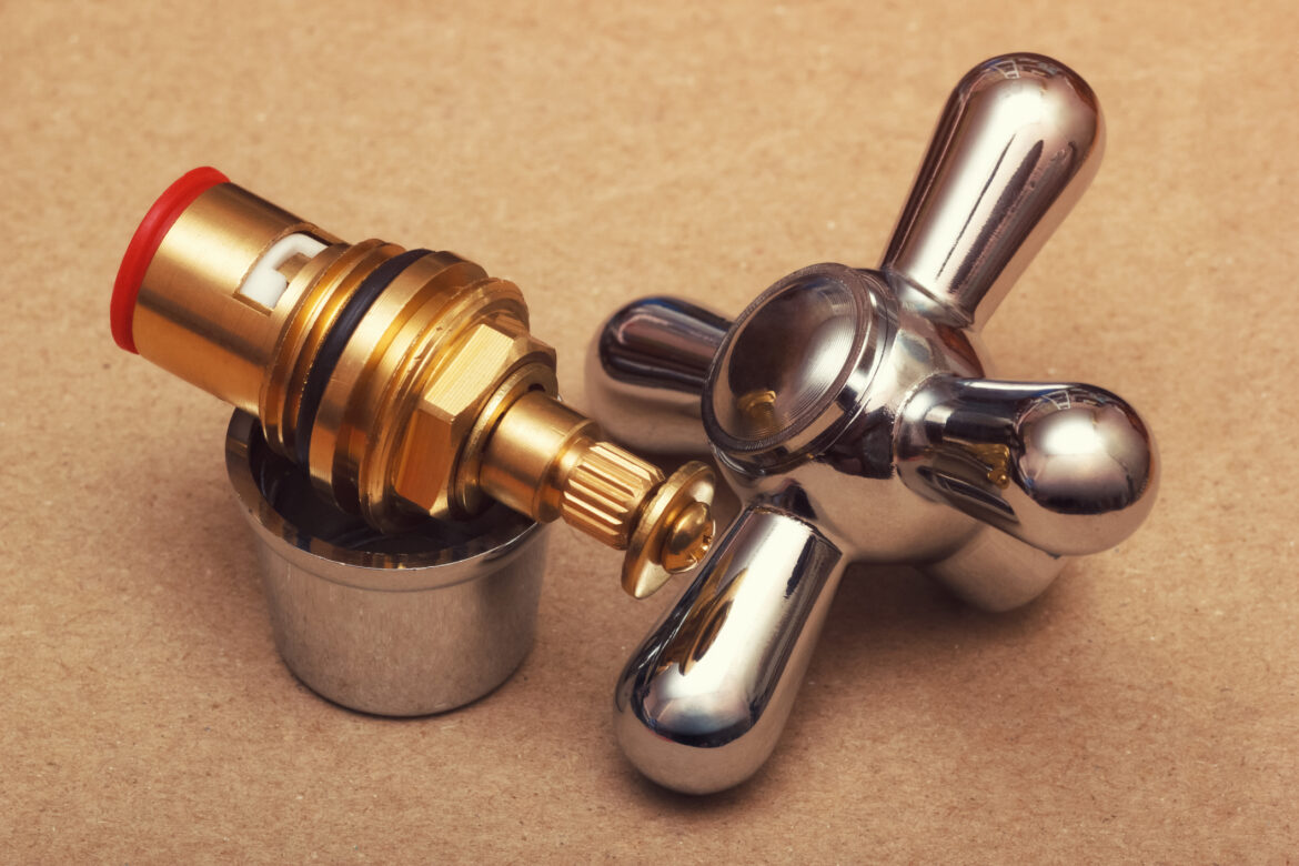 Faucet Cartridge Replacement vs New Fixture – Choose Right