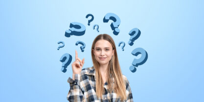 A woman with question marks on a blue background, illustrating how to prevent water loss at home.