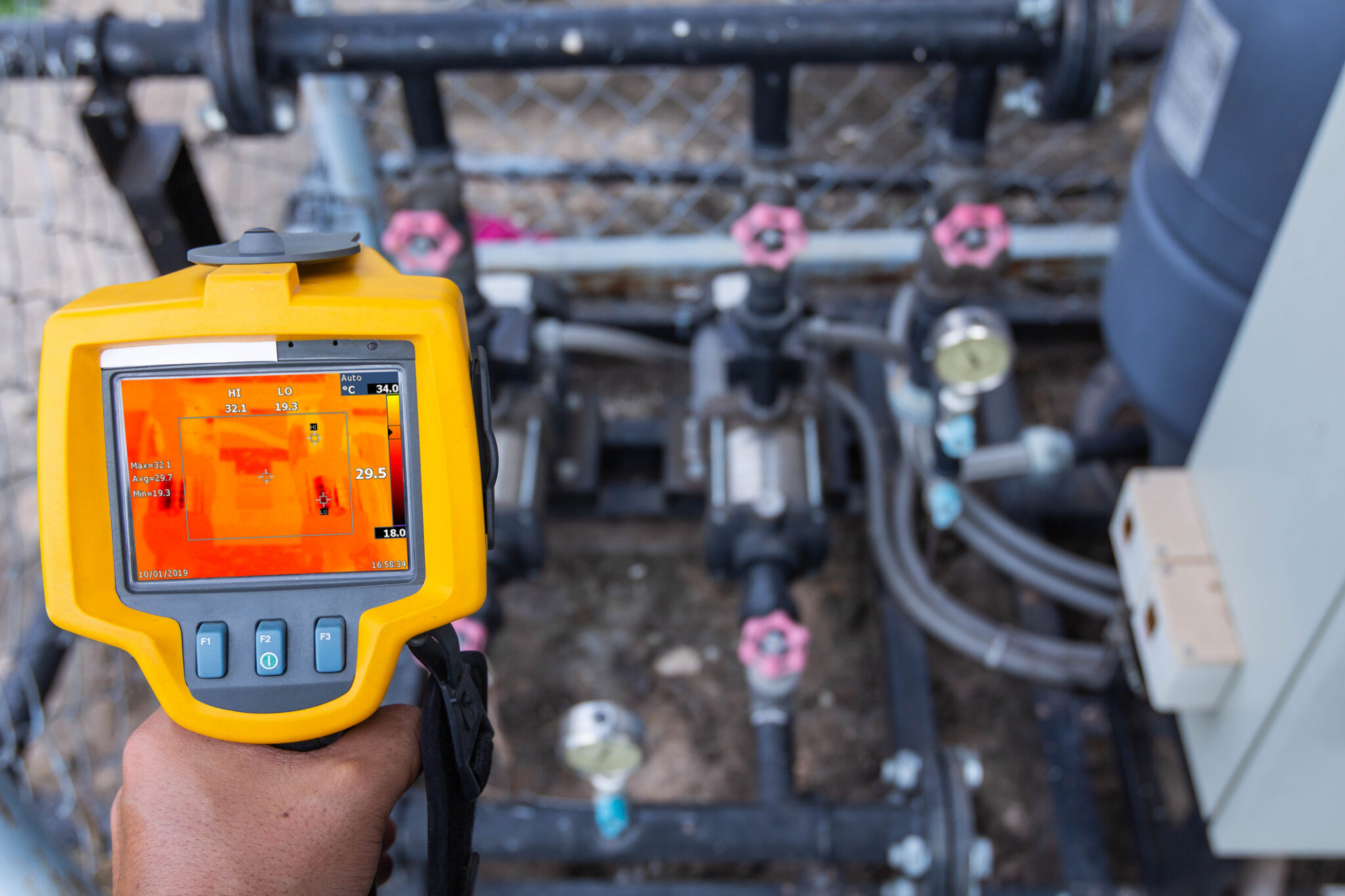 A thermal imaging camera used for leak isolation.